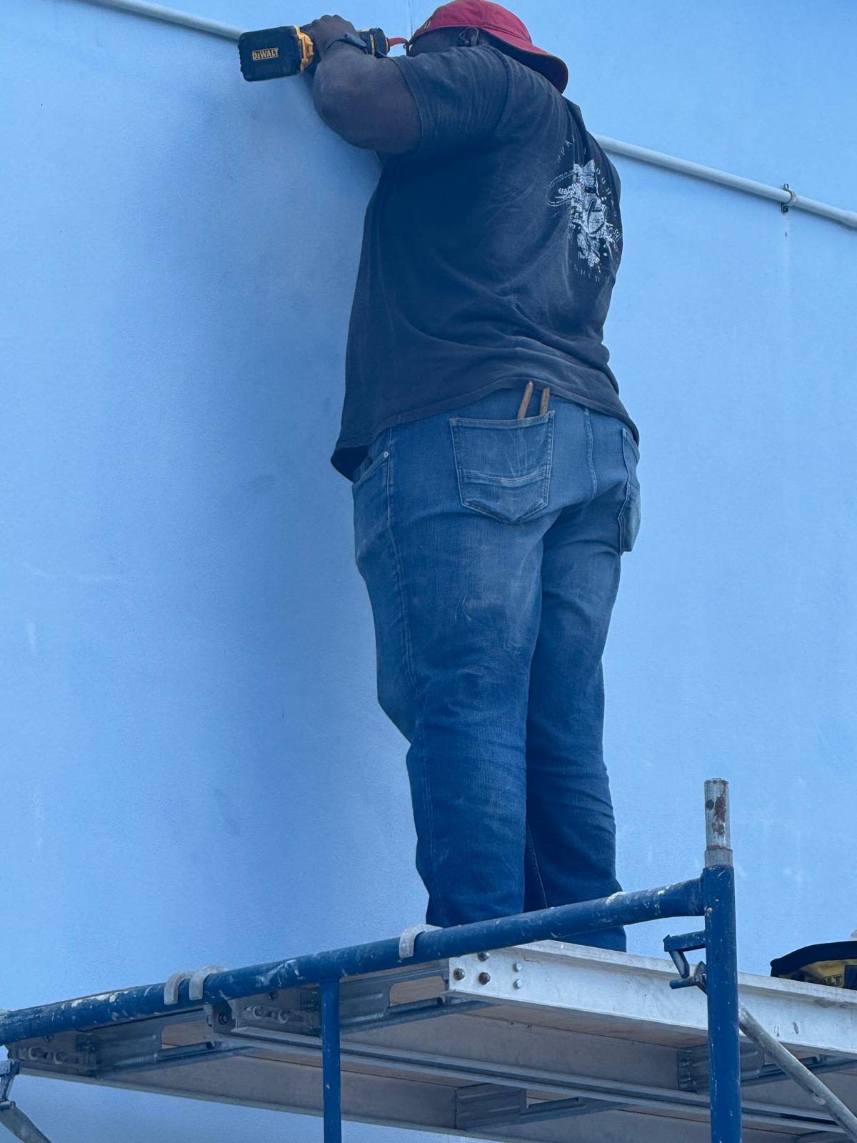 Up close on the scaffold